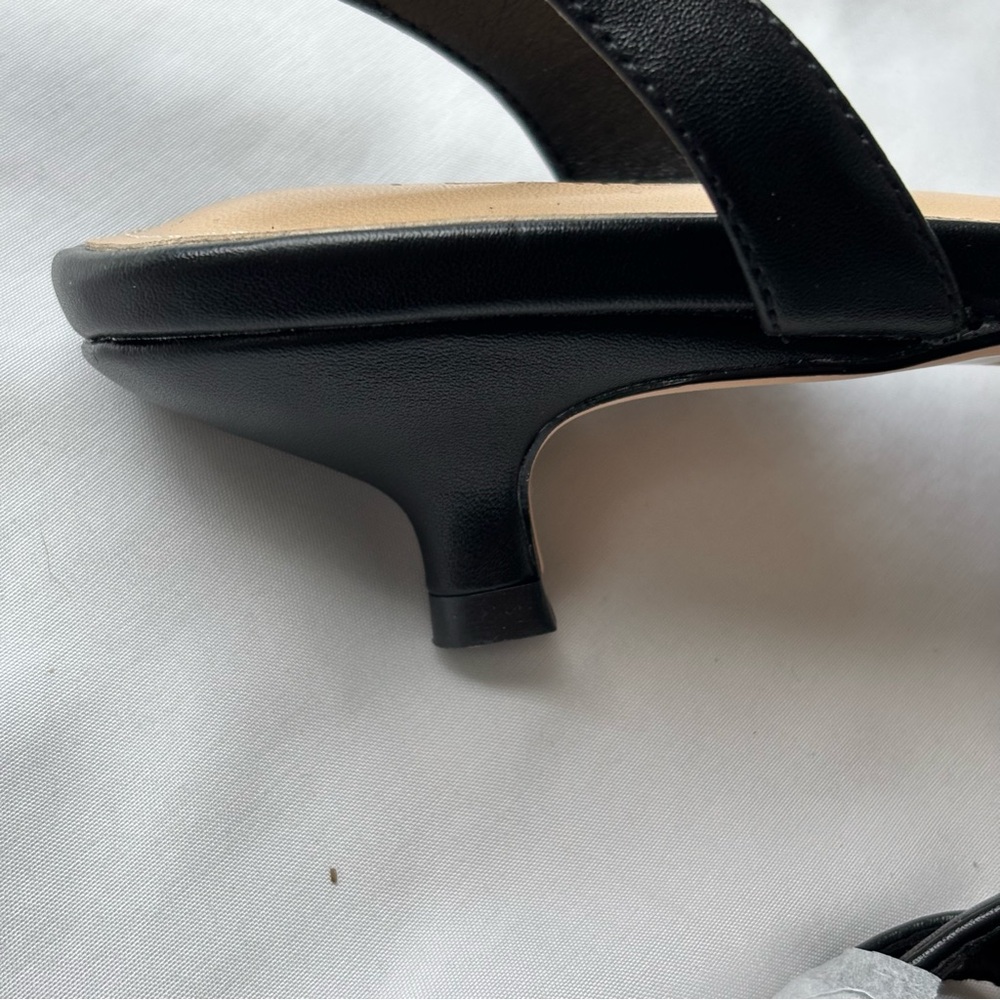 New Black Elegant Kitten Heels with Adjustable Strap - Picture 9 of 9